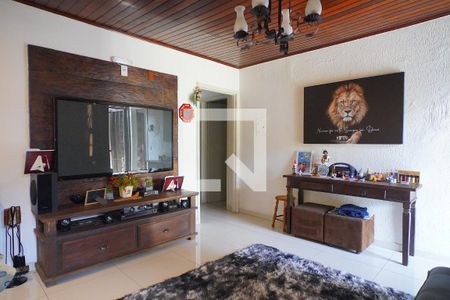 Sala de casa à venda com 3 quartos, 190m² em Parque Santa Fé, Porto Alegre