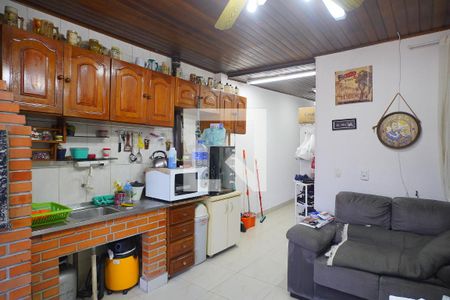 Casa à venda com 190m², 3 quartos e 3 vagas Casa à venda com 190m², 3 quartos e 3 vagasChurrasqueira