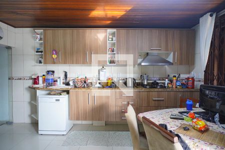 Casa à venda com 190m², 3 quartos e 3 vagas Casa à venda com 190m², 3 quartos e 3 vagasCozinha