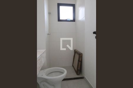 Banheiro de kitnet/studio à venda com 1 quarto, 28m² em Vila Galvão, Guarulhos