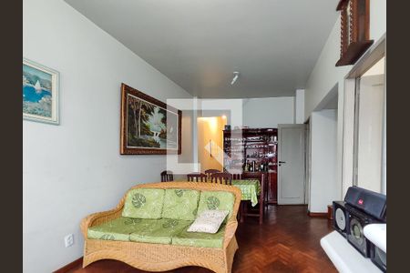 Apartamento à venda com 125m², 3 quartos e 1 vagaSala