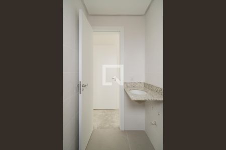 Apartamento à venda com 66m², 2 quartos e 2 vagasBanheiro da Suíte