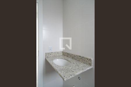 Apartamento à venda com 66m², 2 quartos e 2 vagasBanheiro Social