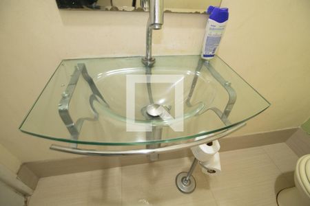 Lavabo de casa à venda com 3 quartos, 240m² em Vila Mazzei, São Paulo