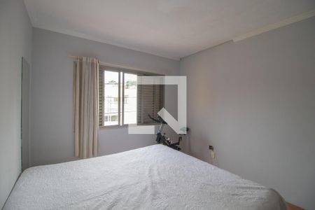 Casa à venda com 240m², 3 quartos e 3 vagasSuíte