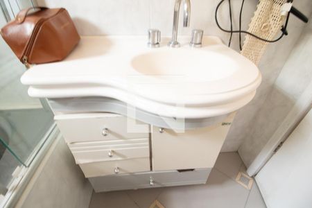 Casa à venda com 240m², 3 quartos e 3 vagasBanheiro da Suíte