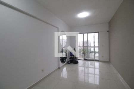 Sala de apartamento para alugar com 3 quartos, 122m² em Barra da Tijuca, Rio de Janeiro