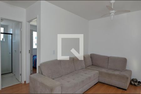 Sala de apartamento para alugar com 2 quartos, 50m² em Vargem Grande, Rio de Janeiro