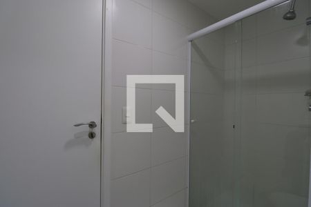 Banheiro de apartamento para alugar com 1 quarto, 45m² em Várzea da Barra Funda, São Paulo