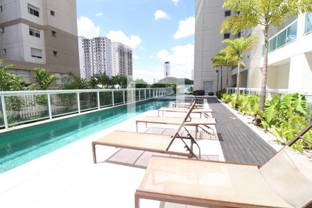 Apartamento à venda com 45m², 1 quarto e 1 vagaÁrea comum - Piscina