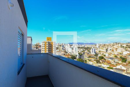 Apartamento para alugar com 160m², 3 quartos e 2 vagas Apartamento para alugar com 160m², 3 quartos e 2 vagasVaranda