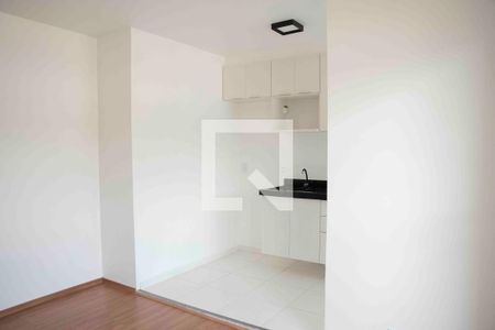 Sala de apartamento para alugar com 2 quartos, 45m² em Jardim Barro Branco, Cotia