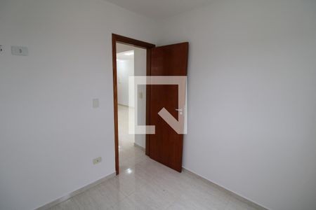 Quarto 1 de apartamento para alugar com 2 quartos, 11m² em Vila Santos, São Paulo