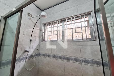 Casa à venda com 264m², 3 quartos e 3 vagas Casa à venda com 264m², 3 quartos e 3 vagasBanheiro