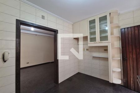 Casa à venda com 264m², 3 quartos e 3 vagas Casa à venda com 264m², 3 quartos e 3 vagasCozinha