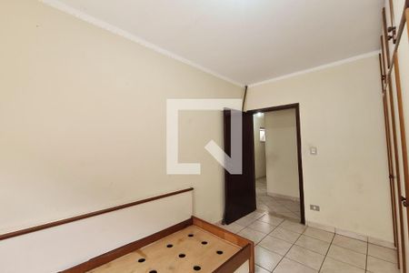 Casa à venda com 264m², 3 quartos e 3 vagas Casa à venda com 264m², 3 quartos e 3 vagasQuarto 1