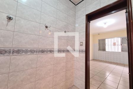 Casa à venda com 264m², 3 quartos e 3 vagas Casa à venda com 264m², 3 quartos e 3 vagasBanheiro da Suíte