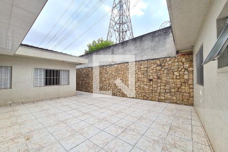 Casa à venda com 264m², 3 quartos e 3 vagas Casa à venda com 264m², 3 quartos e 3 vagasQuintal