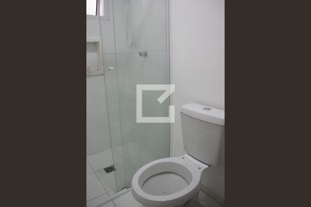 Banheiro de kitnet/studio para alugar com 1 quarto, 20m² em Belenzinho, São Paulo