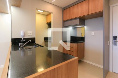 Sala/Cozinha de apartamento para alugar com 1 quarto, 56m² em Pinheiros, São Paulo