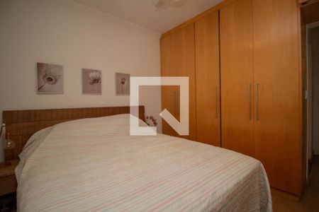 Casa à venda com 150m², 2 quartos e 4 vagasQuarto 2 - Suíte