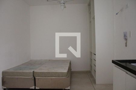 Quarto de kitnet/studio para alugar com 1 quarto, 20m² em Belenzinho, São Paulo