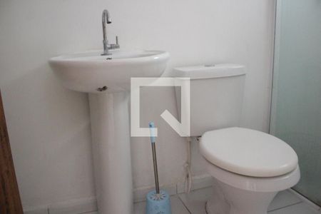 Banheiro de kitnet/studio para alugar com 1 quarto, 20m² em Belenzinho, São Paulo