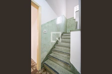 Casa para alugar com 210m², 8 quartos e 3 vagasHall da escada