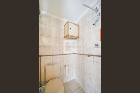 Casa para alugar com 210m², 8 quartos e 3 vagasBanheiro de serviço