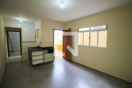 Casa para alugar com 20m², 1 quarto e sem vaga Casa para alugar com 20m², 1 quarto e sem vagaSala