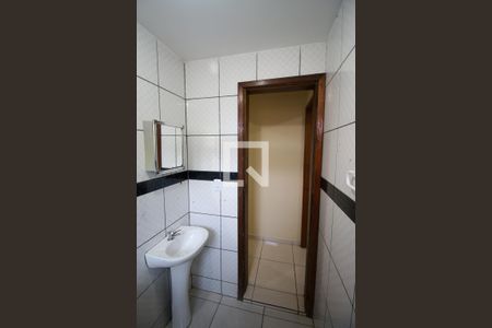 Casa para alugar com 20m², 1 quarto e sem vaga Casa para alugar com 20m², 1 quarto e sem vagaBanheiro