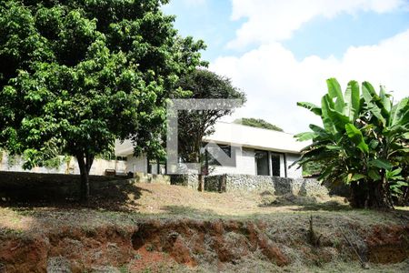 Casa de condomínio para alugar com 120m², 2 quartos e 3 vagasFachada