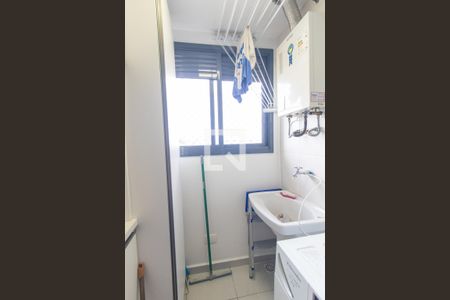 Apartamento para alugar com 74m², 2 quartos e 1 vagaÁrea de Serviço