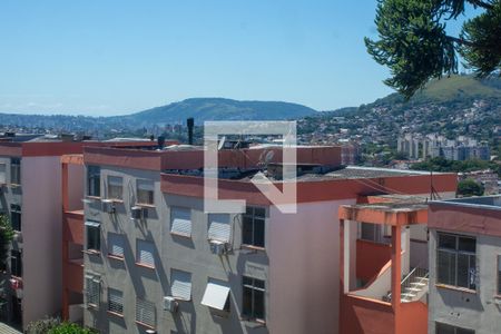 Vista da sala  de apartamento à venda com 2 quartos, 48m² em Alto Teresópolis , Porto Alegre