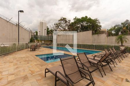 Apartamento à venda com 68m², 3 quartos e 1 vagaÁrea comum - Piscina