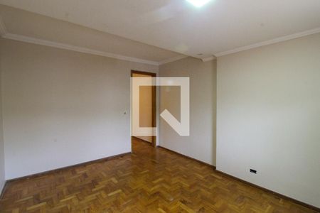 Casa à venda com 159m², 3 quartos e 2 vagasSuíte