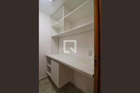 Casa à venda com 159m², 3 quartos e 2 vagasÁrea de Serviço