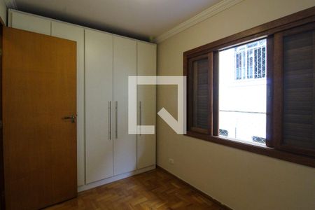 Casa à venda com 159m², 3 quartos e 2 vagasQuarto 2