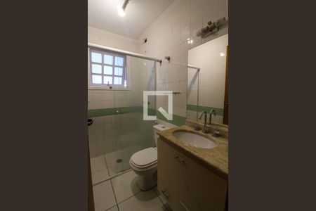 Casa à venda com 159m², 3 quartos e 2 vagasBanheiro da Suíte