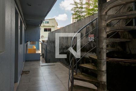 Casa para alugar com 45m², 1 quarto e sem vagaÁrea comum - Corredor de acesso
