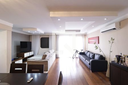 Apartamento à venda com 156m², 3 quartos e 3 vagassala