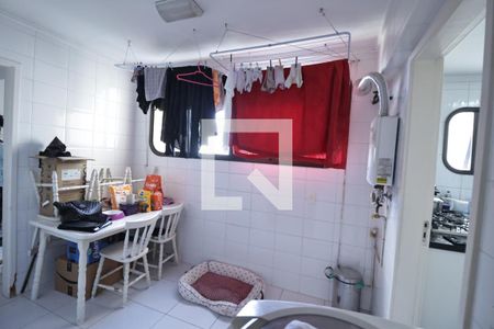 Apartamento à venda com 156m², 3 quartos e 3 vagasLavanderia