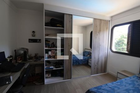 Apartamento à venda com 156m², 3 quartos e 3 vagasQuarto