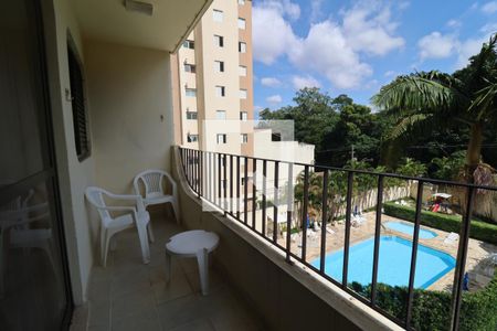 Apartamento à venda com 156m², 3 quartos e 3 vagasVaranda