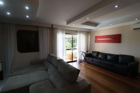 Apartamento à venda com 156m², 3 quartos e 3 vagassala