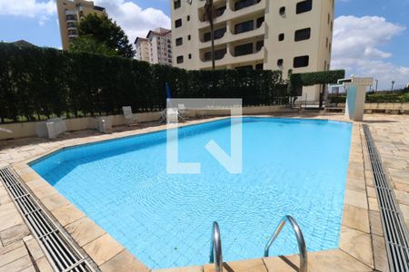 Apartamento à venda com 156m², 3 quartos e 3 vagasPiscina