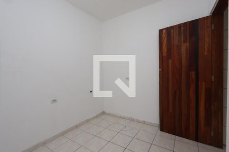 Quarto 2 de casa para alugar com 2 quartos, 50m² em Vila Industrial, São Paulo