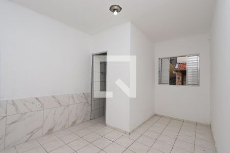 Quarto 1 de casa para alugar com 2 quartos, 50m² em Vila Industrial, São Paulo