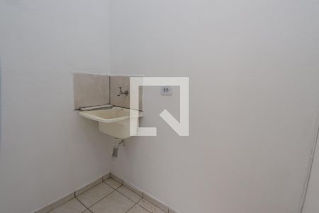 Casa para alugar com 50m², 2 quartos e sem vagaLavanderia