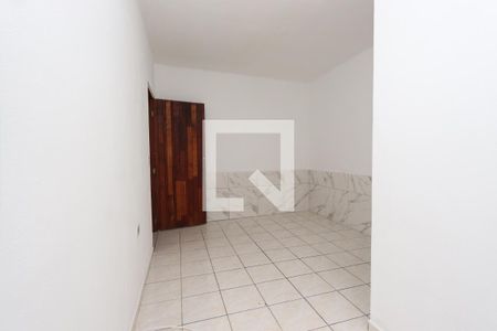 Quarto 1 de casa para alugar com 2 quartos, 50m² em Vila Industrial, São Paulo